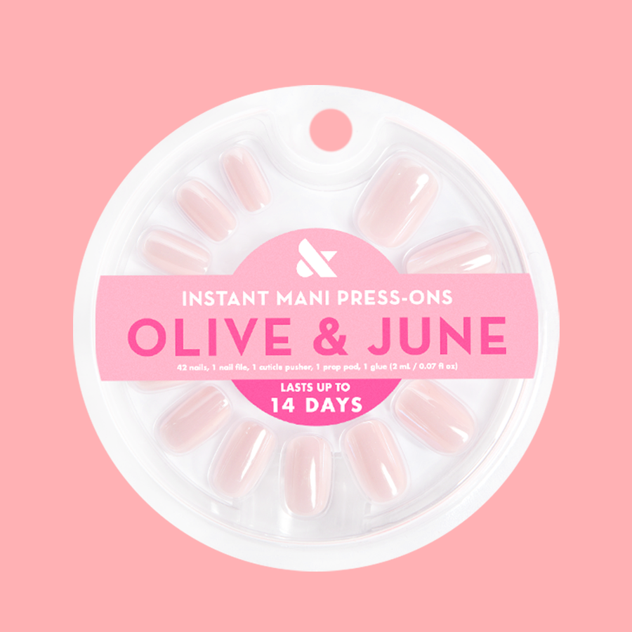 GH Glass - Press-On | Short | Squoval in pastel baby pink with shimmering chrome finish for easy at-home manicure