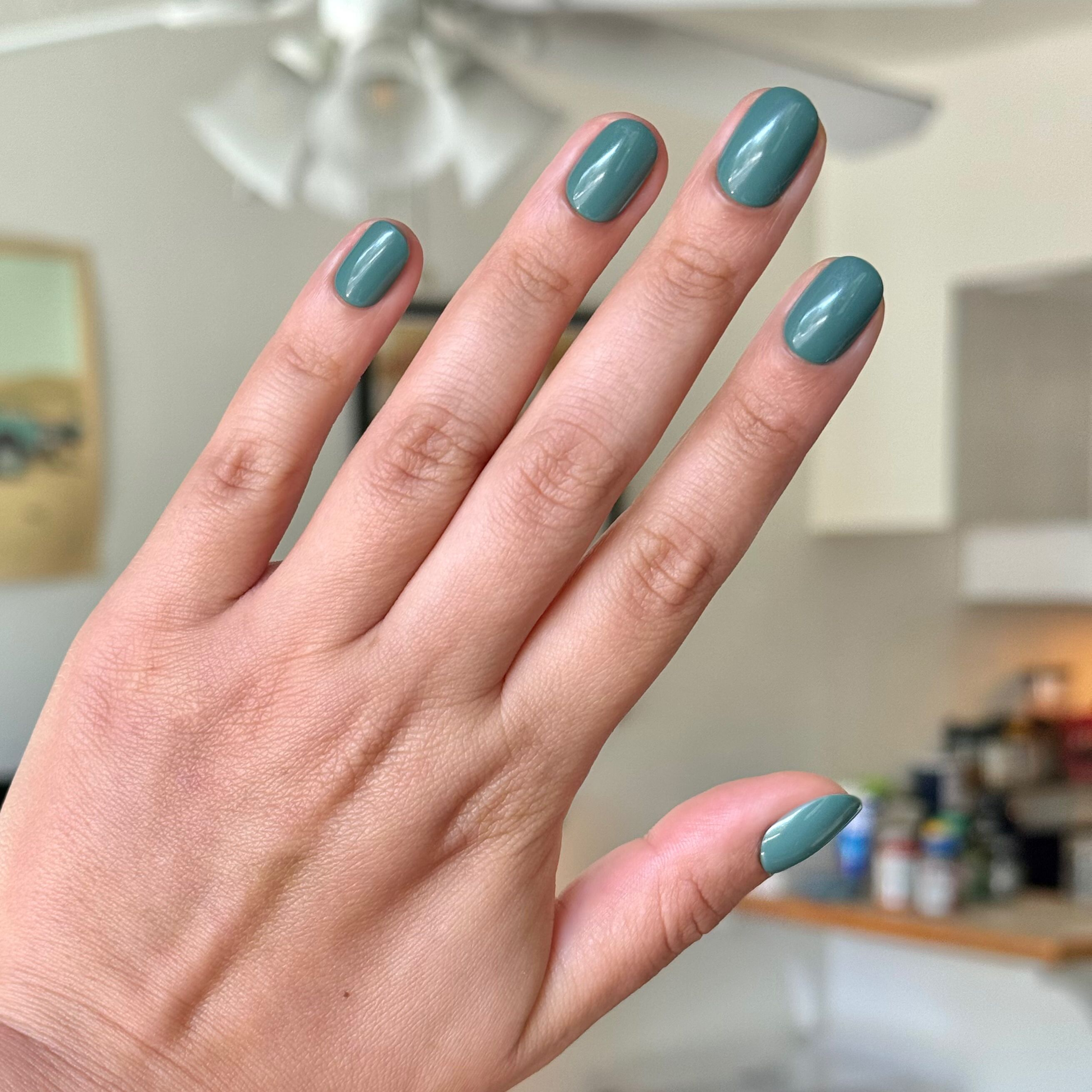 Still Life of Flowers - Tab Press-On | Extra Short | Round mossy green nails for easy at-home mani with press-on nails