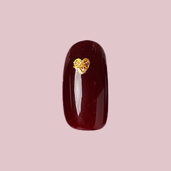 Gold Vampy Heart - Press-On | Short | Round featuring a short round false nail with deep vampy red and gold heart design